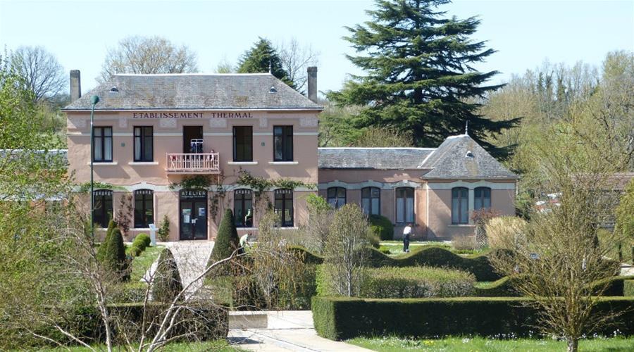 Terres De France - Appart'Hotel La Roche-Posay Ngoại thất bức ảnh
